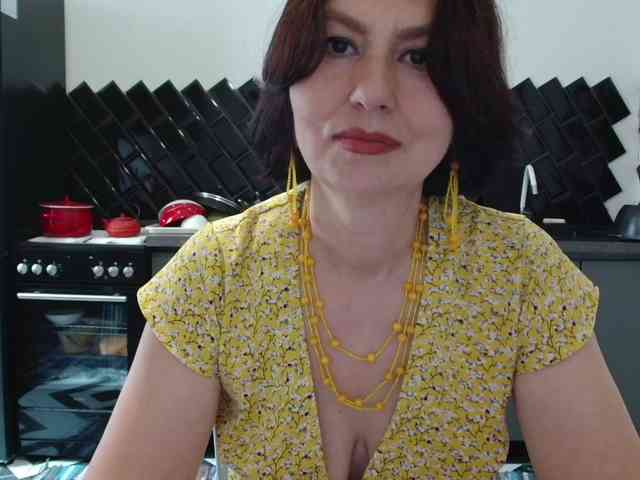 ANGELALADI webcam