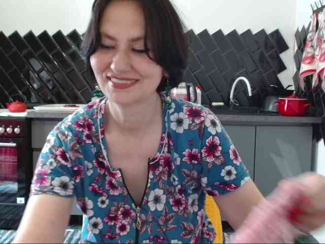 ANGELALADI webcam