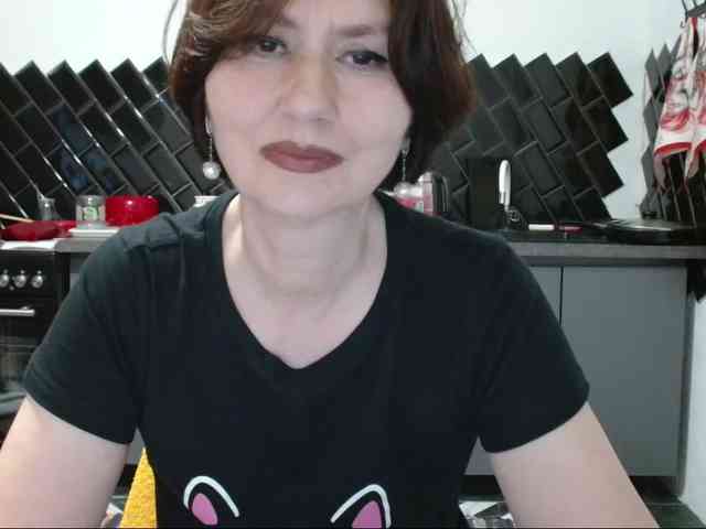 ANGELALADI