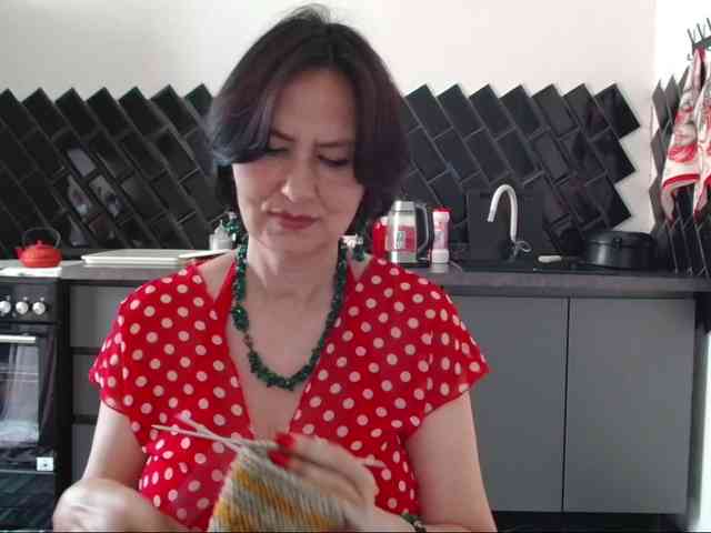 ANGELALADI webcam