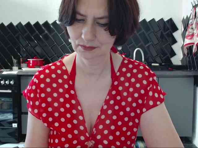 ANGELALADI webcam