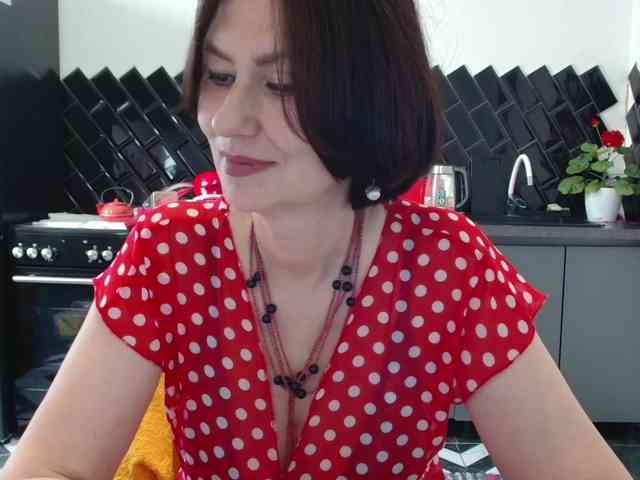 ANGELALADI webcam