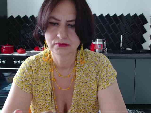 ANGELALADI webcam