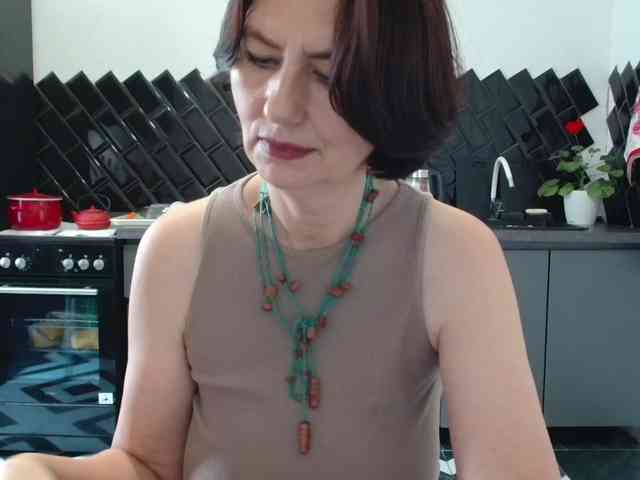 ANGELALADI webcam