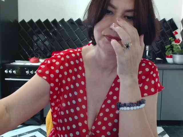 ANGELALADI webcam
