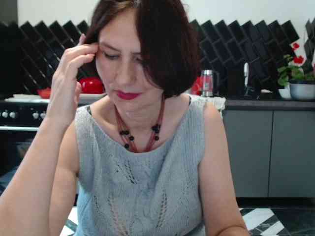 ANGELALADI webcam