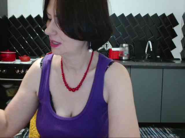 ANGELALADI webcam