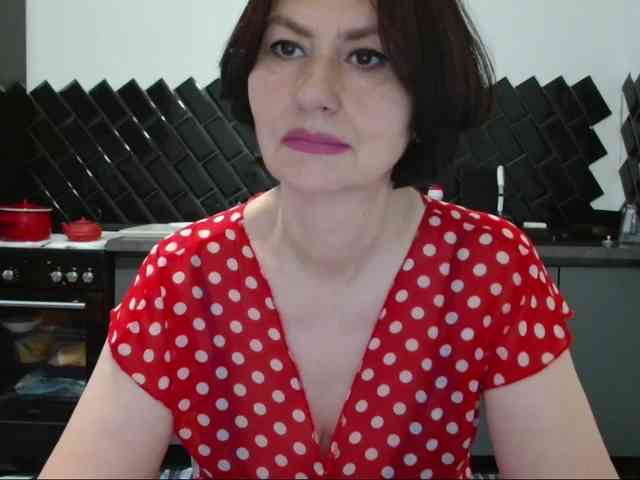 ANGELALADI