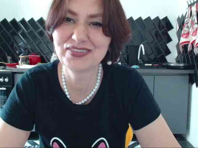 ANGELALADI webcam