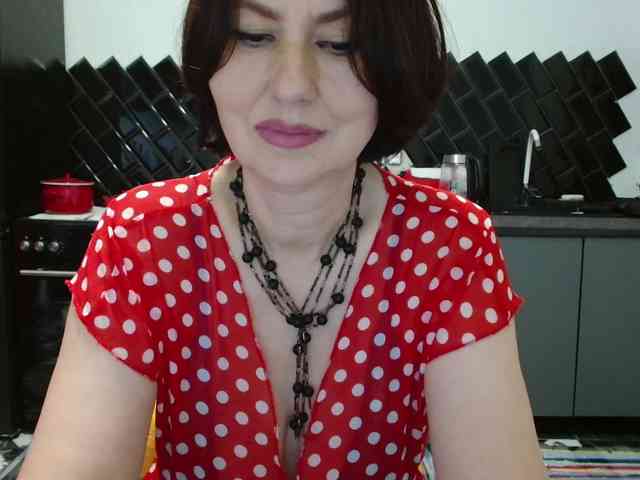 ANGELALADI webcam
