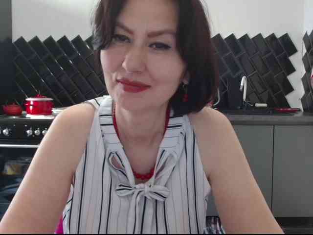 ANGELALADI webcam
