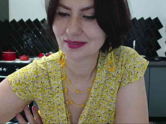 ANGELALADI webcam