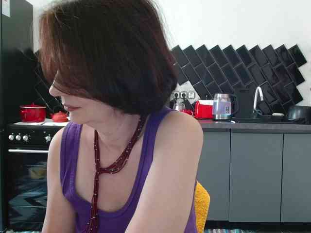 ANGELALADI webcam