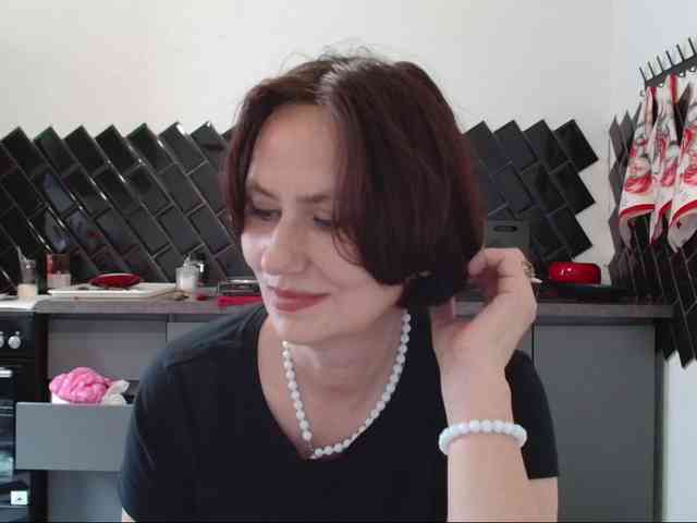 ANGELALADI webcam