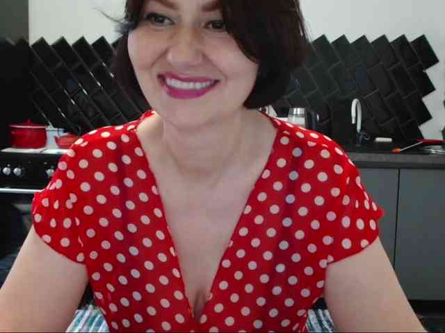 ANGELALADI webcam