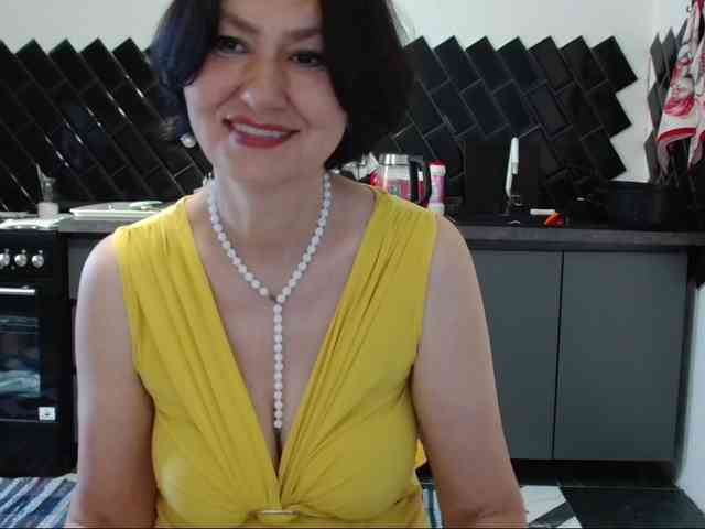 ANGELALADI webcam