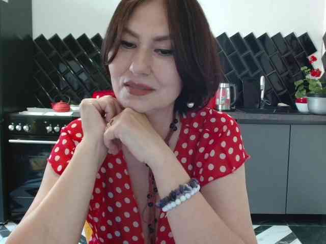 ANGELALADI webcam