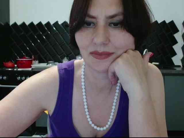 ANGELALADI webcam