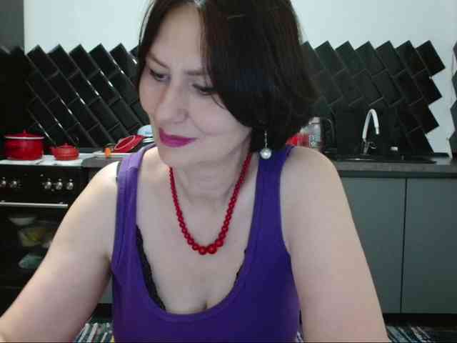ANGELALADI webcam