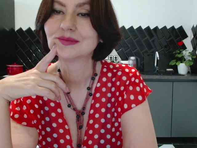 ANGELALADI webcam