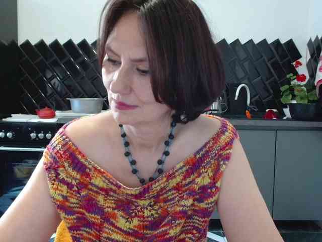 ANGELALADI webcam