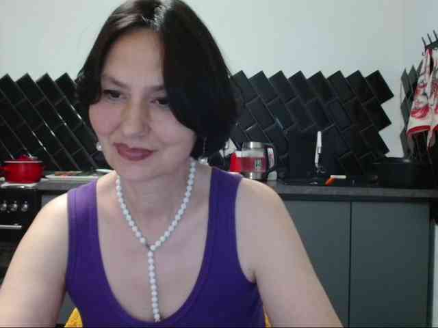 ANGELALADI webcam