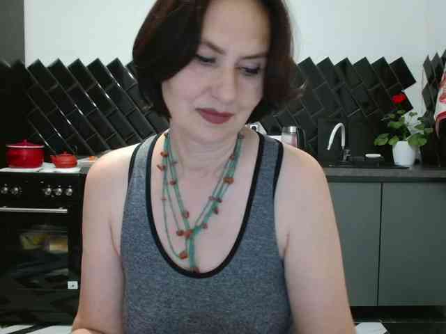 ANGELALADI webcam