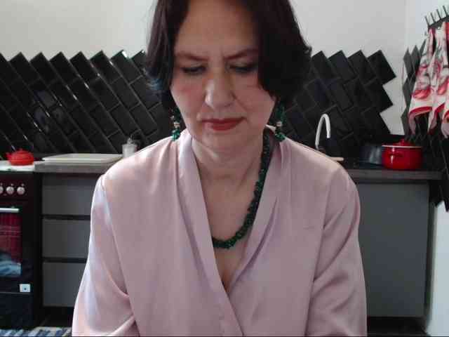 ANGELALADI webcam