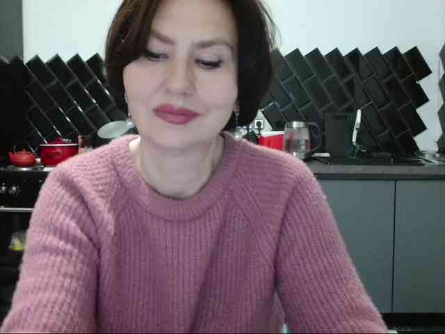 ANGELALADI webcam