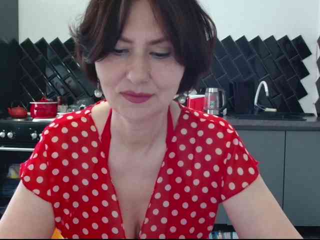 ANGELALADI webcam