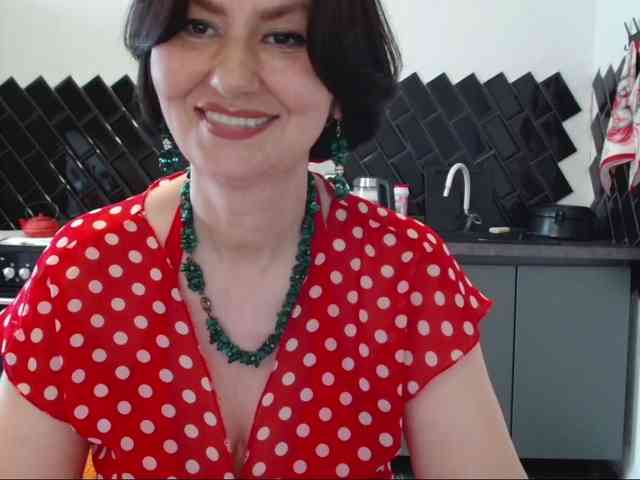 ANGELALADI webcam