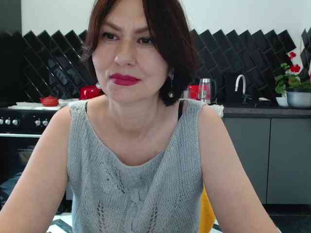 ANGELALADI webcam
