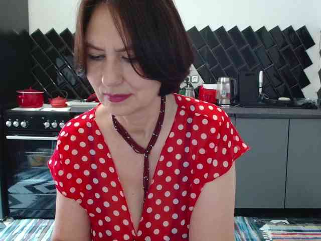 ANGELALADI webcam