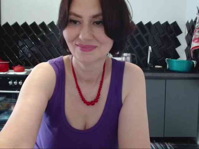 ANGELALADI