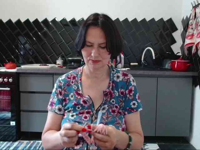 ANGELALADI webcam