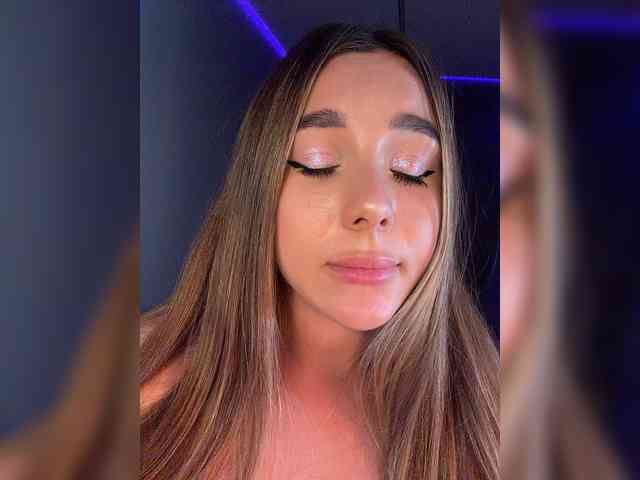 adult sex chatroom BloomJuliette