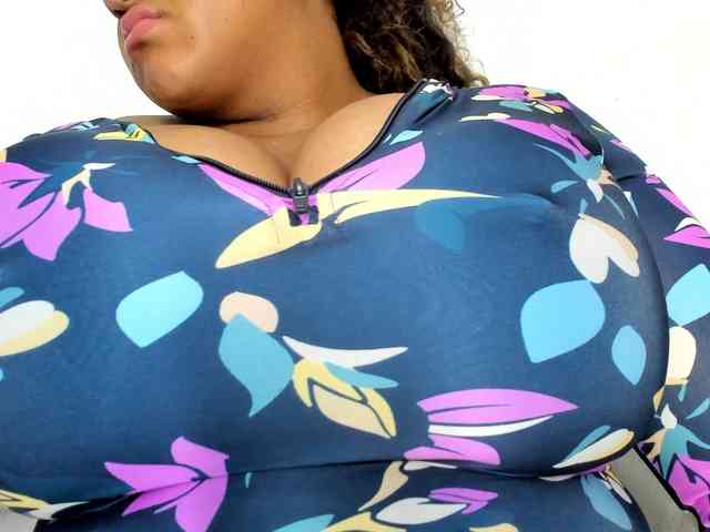 Bigmom-22 webcam