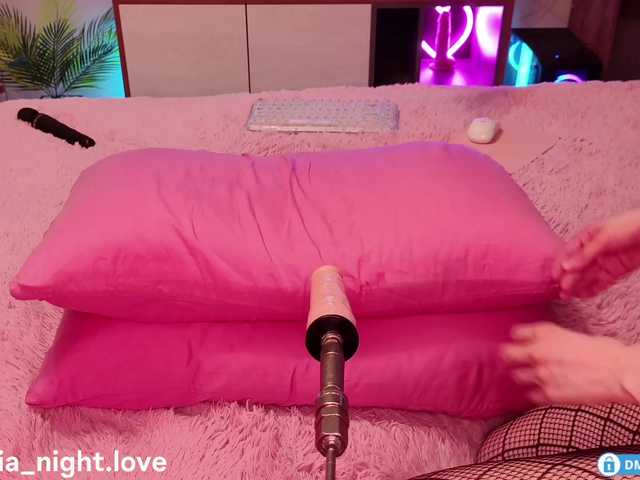 LolyNight live cam on BongaCams
