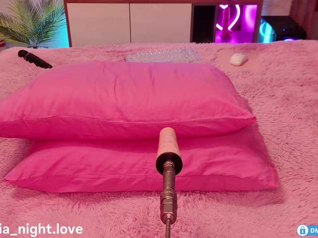 LolyNight live cam on BongaCams