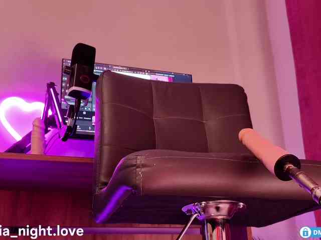 Valeria_Night webcam