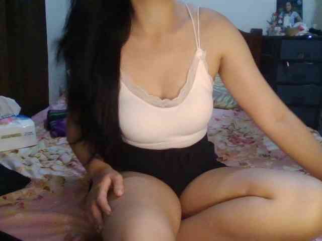 Simply_Amaya webcam