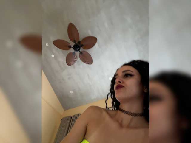 --SATIVA-- live cam on BongaCams