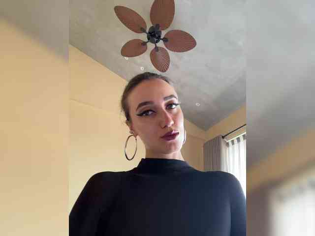 --SATIVA-- Sex Cam Show