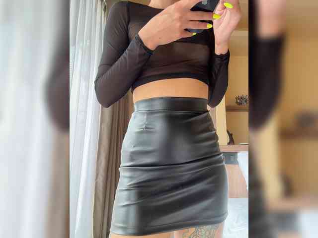 --SATIVA-- Sex Cam Show