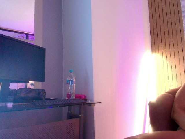 Shanon-mature live cam on BongaCams