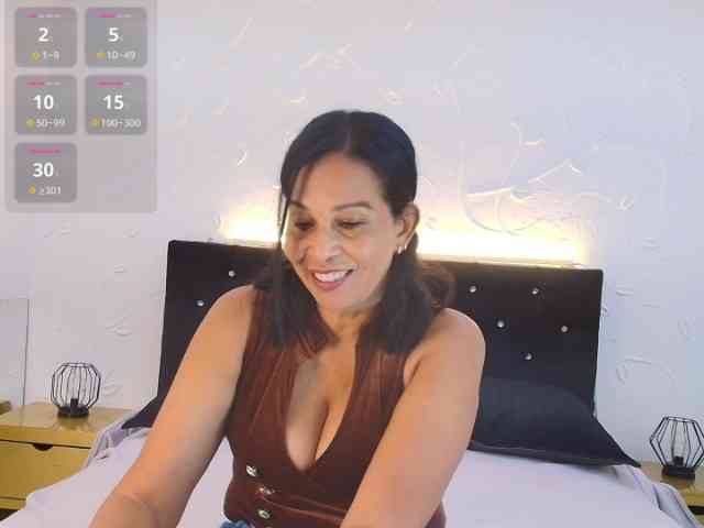 Shanon-mature Shanon-mature