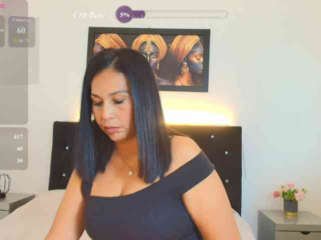 Shanon-mature webcam