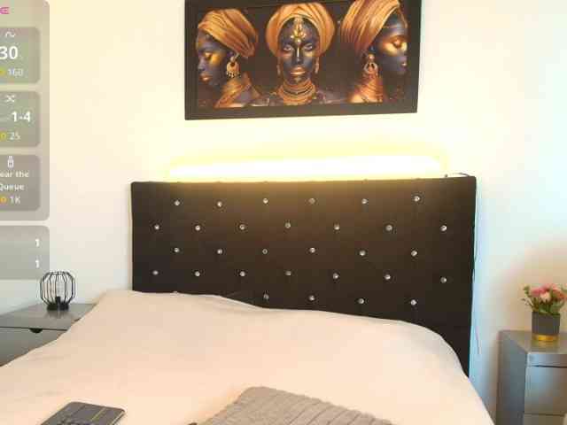 Shanon-mature webcam