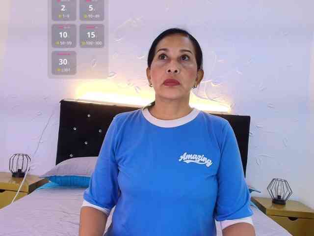 Shanon-mature Shanon-mature