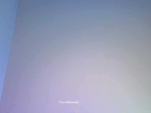 Charlotte-glasses live cam on BongaCams